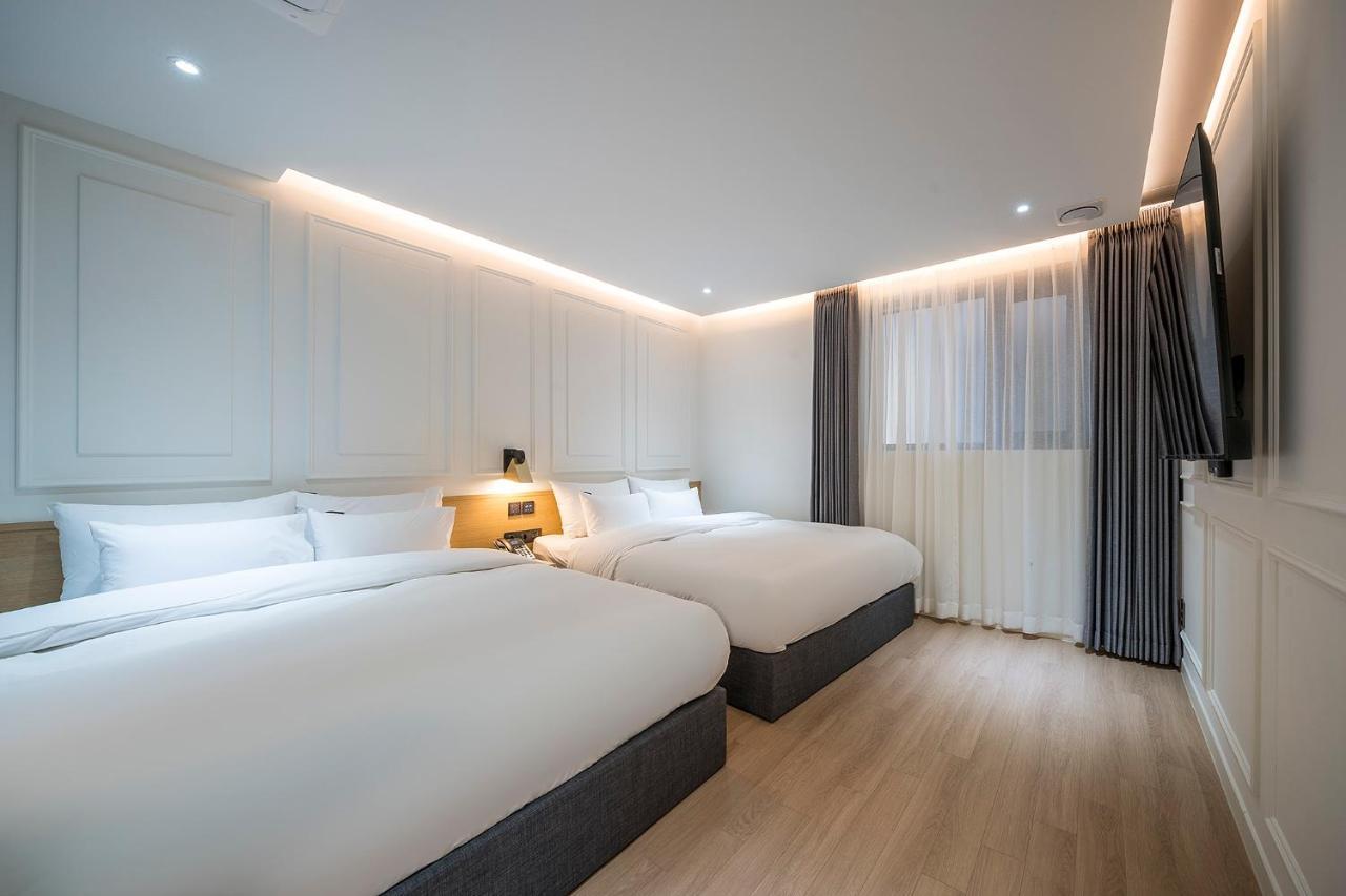 Brown Dot Hotel Pyeonghwa Plaza Mokpho Kültér fotó